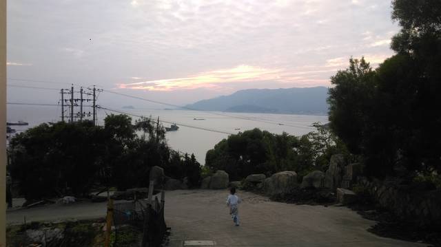 睡后教堂随拍 - 程家小歌918的日记-babytree 宝宝树