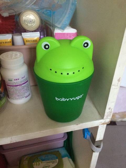 给宝宝买的专用洗头杯_从美屯上买的,还不错,