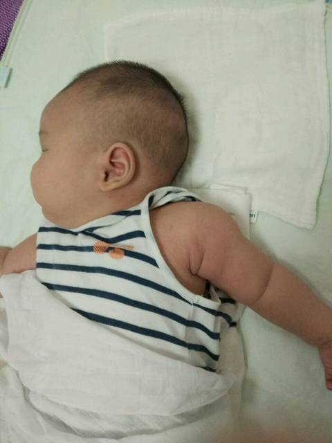 [头型正常么]_3月龄体检,说宝宝囟门小,建议去