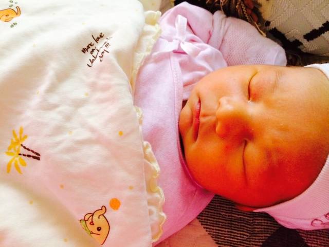 女宝哪个名字好听?_如题 女宝哪个名字好听一