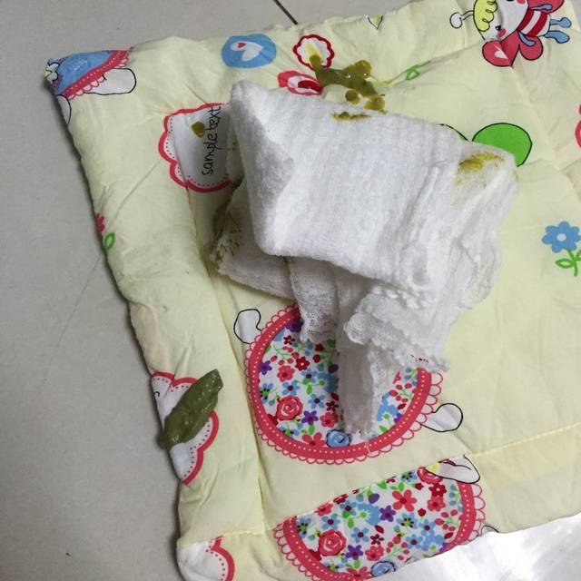 宝宝纯奶粉喂养、该怎么喂呢?有经验的宝马进