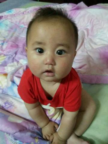 听说怀孕的时候多吃葡萄娃眼睛真的会变大_来