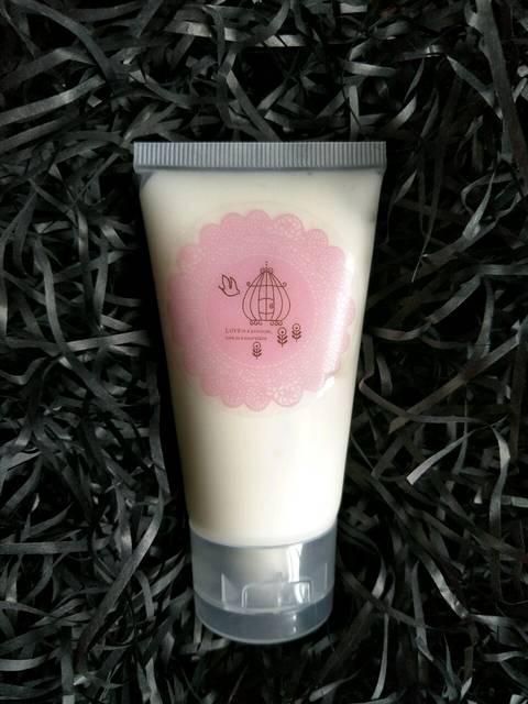 自制护手霜_今天自己动手做了支护手霜超级滋