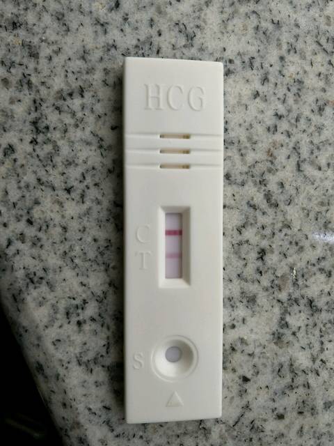 这是怀孕吗?_刚过月经期一天,前天有褐色分泌