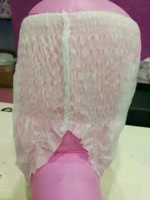 来跟我学习纸尿裤怎么穿吧_宝宝纸尿裤你穿对