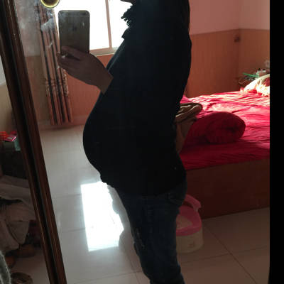 还有一个月就要生啦!最近腰疼的快断一样 赶紧