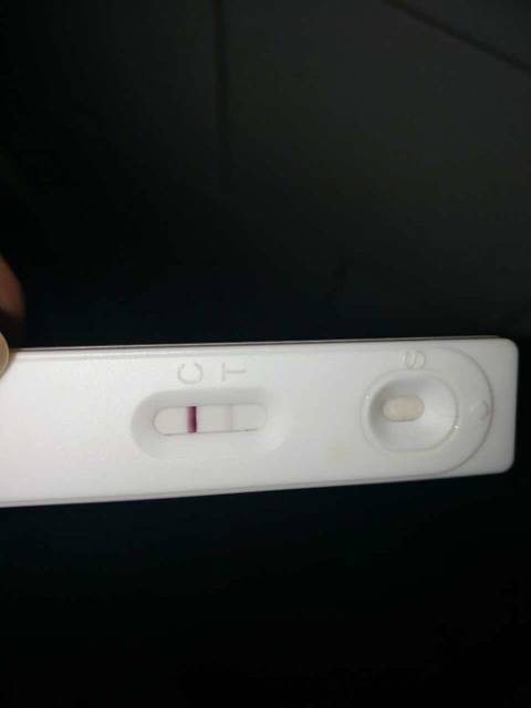 求解答_月经推迟十天了图一是二月25号验的,图