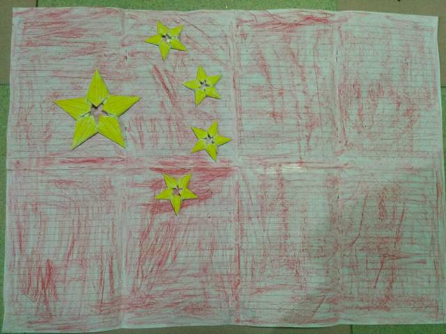 五星红旗_耗时了一下午做的手工,五星是纸折的