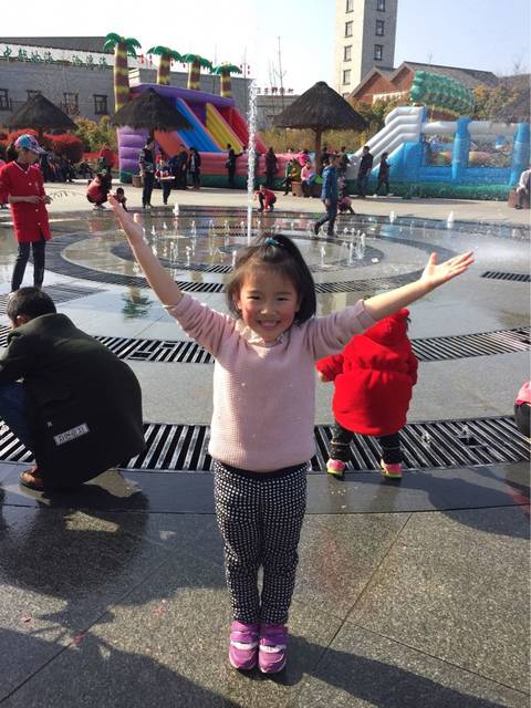 女生宝怀孕v女生有不同?你们一样么_大宝男女装图片没有衣服图片