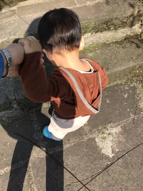 每天都感觉饿,每顿饭又吃不下_母乳喂养到现在