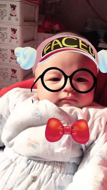 贴纸软件装扮可爱萌宝_现在的软件真的又能美