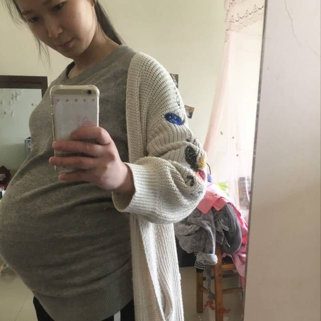 8个月(32周)小孕肚_8个月了,都说我肚子小,看了