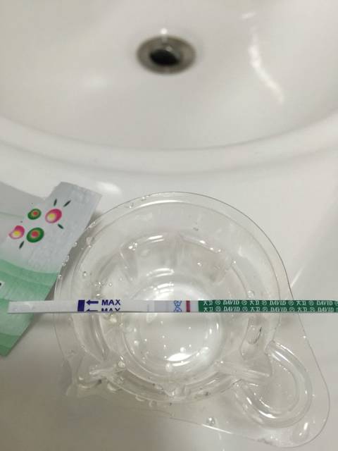 怀孕5周肚子总是酸胀不舒服_我末次月经是31