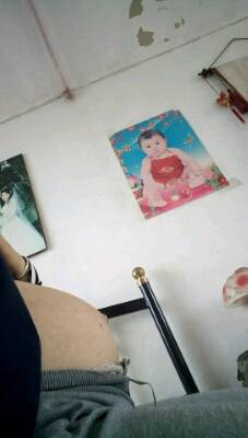 孕33周胎动较频繁,帮忙看看是男孩还是女孩?要