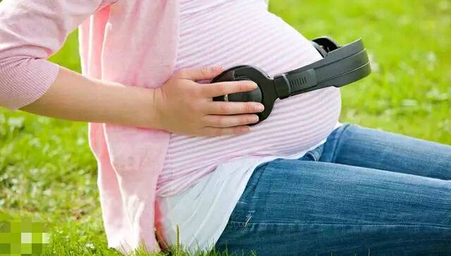 【孕期知识】孕8月准妈妈如何预防早产?_ 孕晚