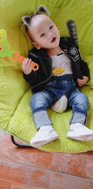 宝贝九个月从楼梯上摔下来,我好想打死自己!