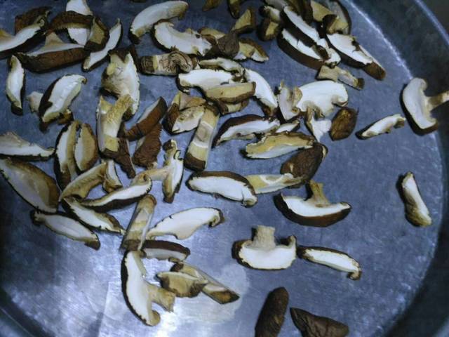 自制宝宝调味剂--香菇粉