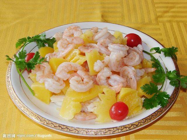 【宝宝营养辅食我来教】菠萝炒虾仁