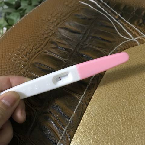 新大卫早早孕有灰印 验孕棒大白板 什麼情况