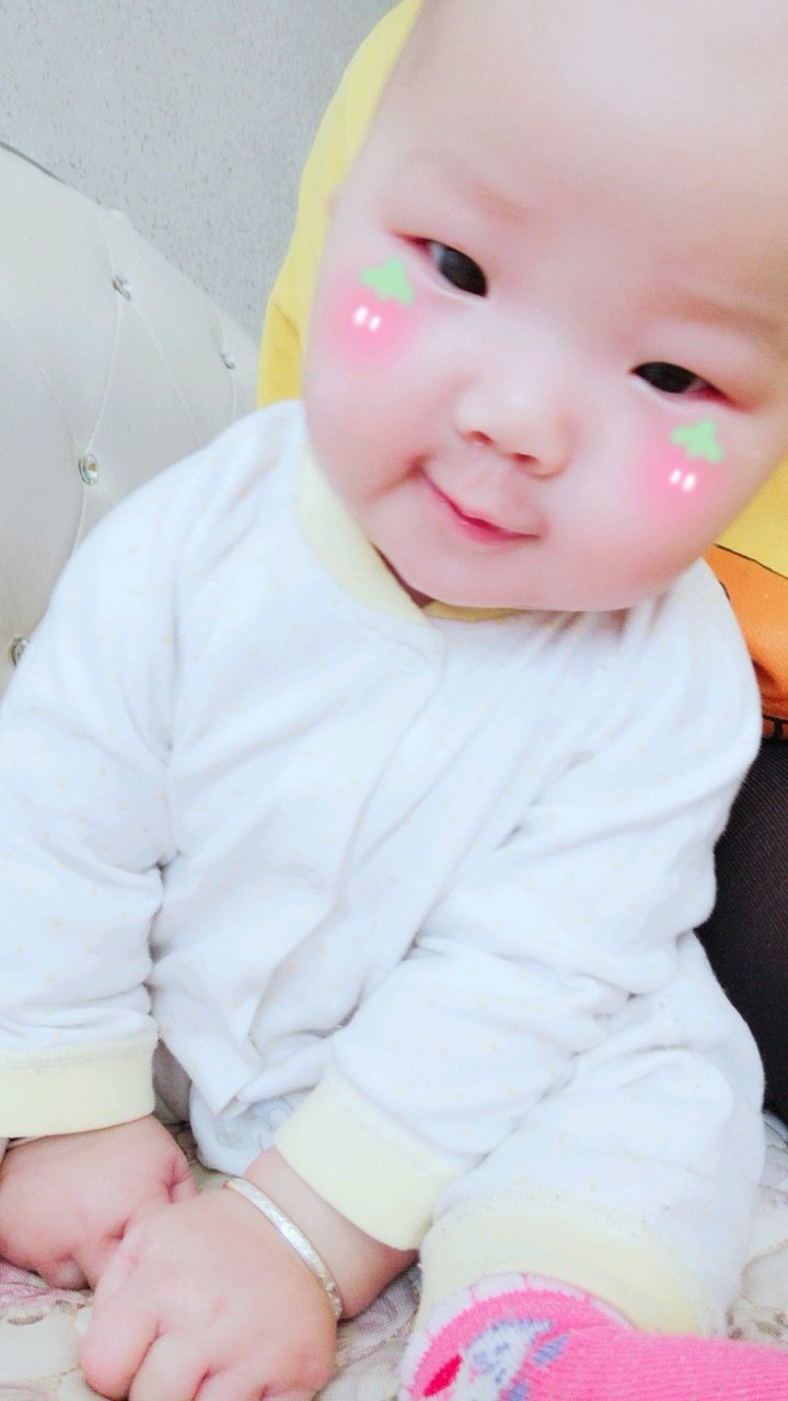 宝宝5个月，夜奶要吃几次？
