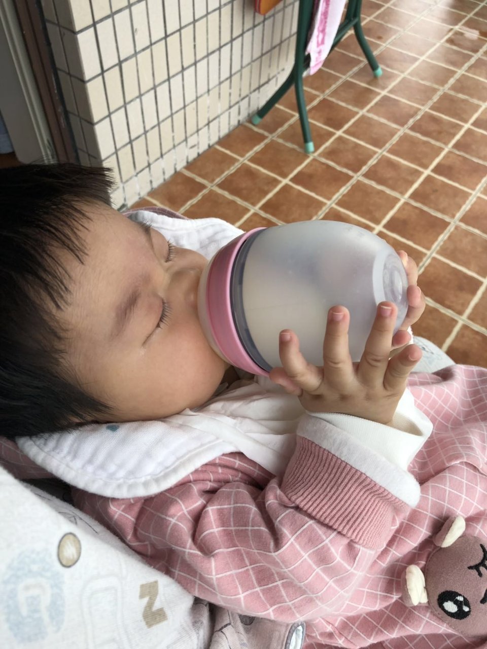 纠结啥？上班还是全职？肯定上班！