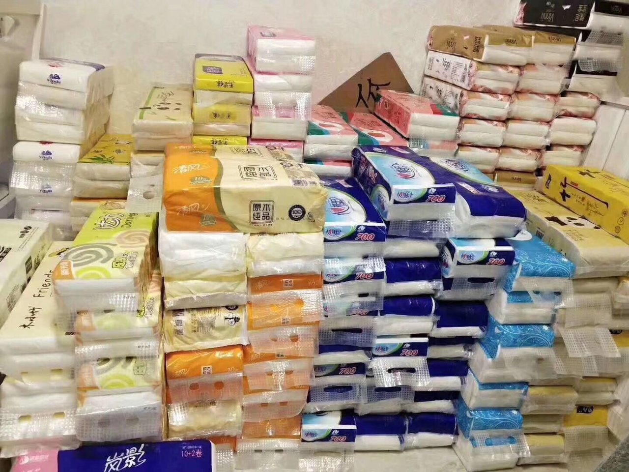 不懂你们是不是和我一样，当妈以后见什么便宜都买来存着