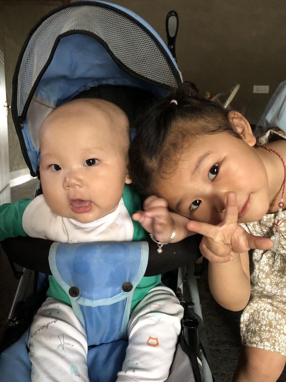 我是一个两娃宝妈，想建一个宝妈群，有没有想进的😁