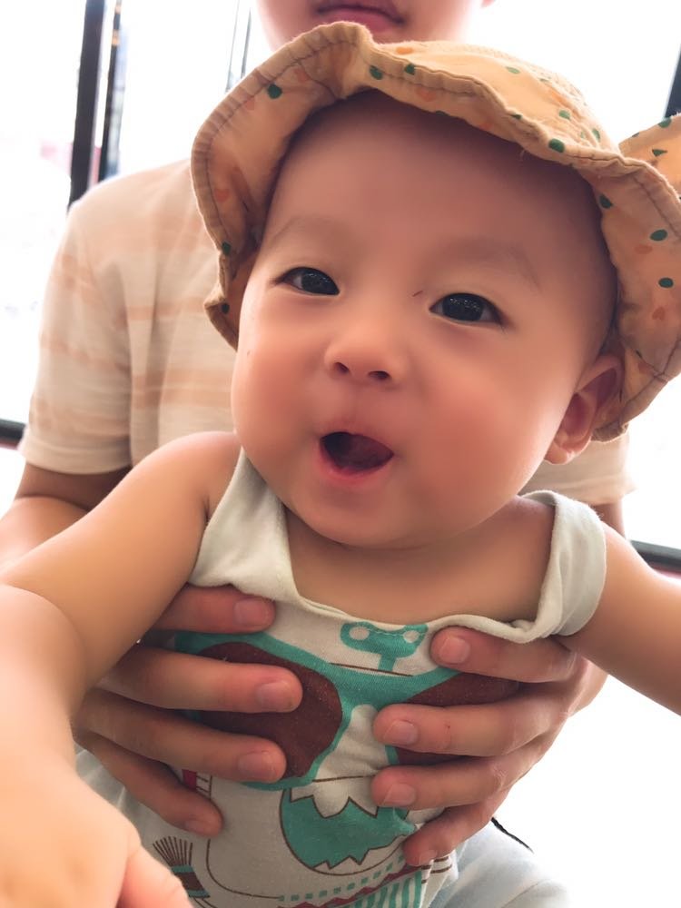 七个半月的小王子☺️