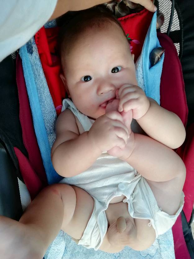 找亮点。