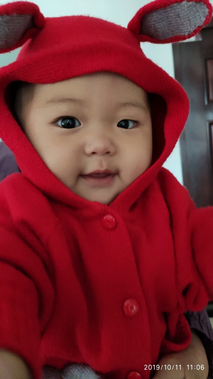 娃大小眼