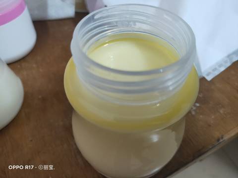 解冻后的母乳这个样子可以喝吗?